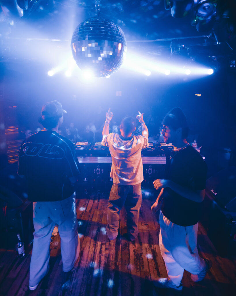 Tres Chic x Belly Up x AGSW